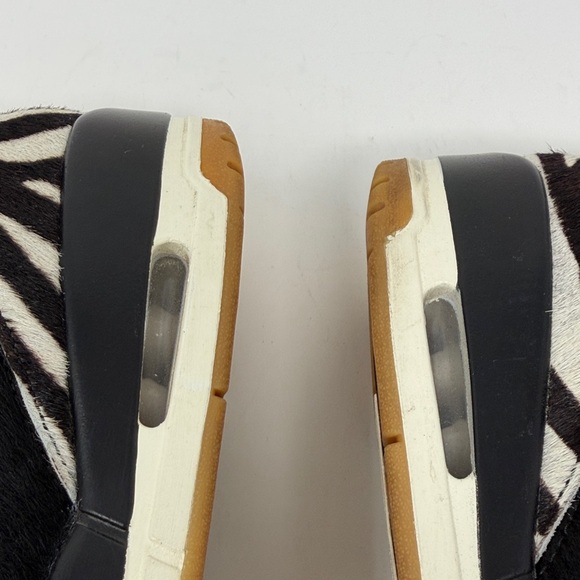 Jordan 3 Retro SE Animal Instinct - Picture 12 of 14